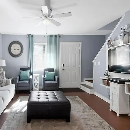 Reat'S Retreat At Gulf Highlands By Nautical Properties Vacation Rentals
